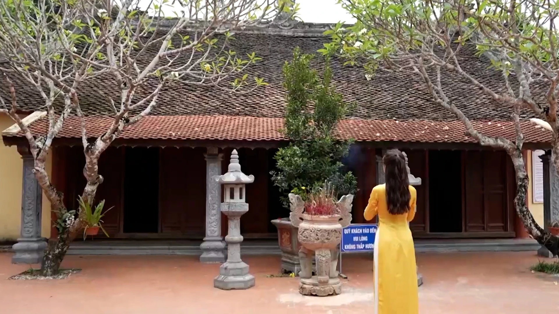 [Thanh Hóa xưa và nay] Ngôi đền cổ nơi vùng biển Hải Tiến