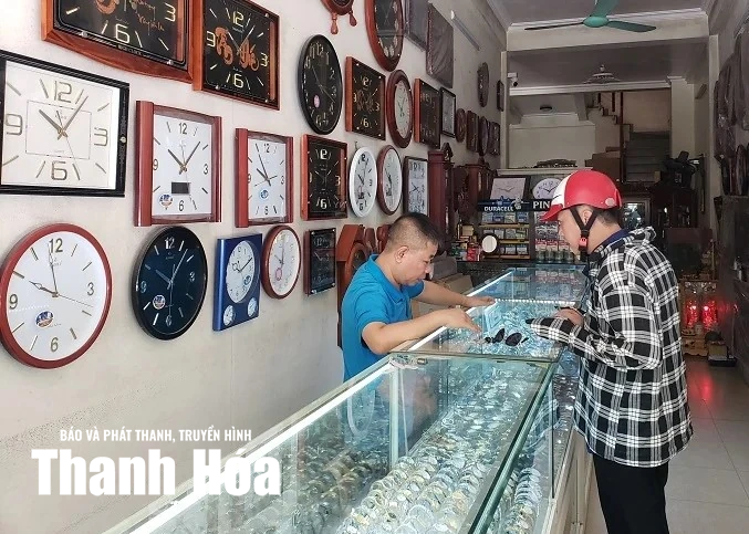 Chuyện nghề vọng giữa phố đông ( Bài 2): Phố vẫn vui nhưng nghề xưa đã khác