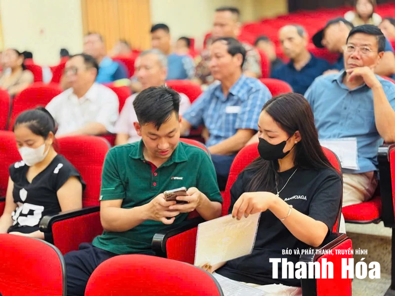 Đồng hành cùng hộ kinh doanh triển khai chính sách thuế mới