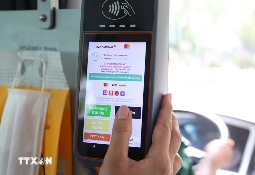 Hà Nội hoàn tất điều kiện miễn vé xe buýt trong khu vực Vành đai 1