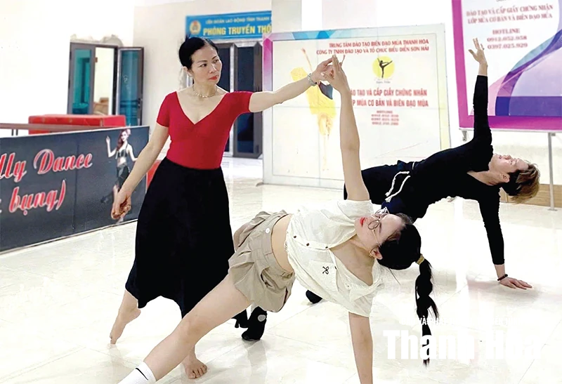 NSƯT Hoàng Thanh Hải nối nhịp cầu văn hóa cơ sở đến với công chúng