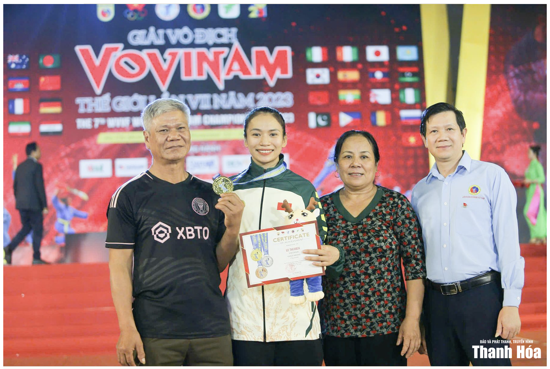 Mồ hôi, nước mắt và vinh quang