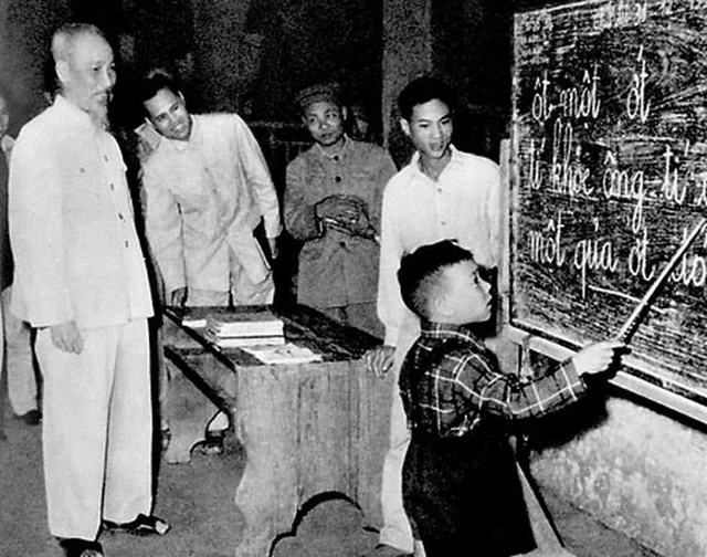 Ngày này năm xưa (14/7): Chính phủ ban hành Sắc lệnh giảm tô