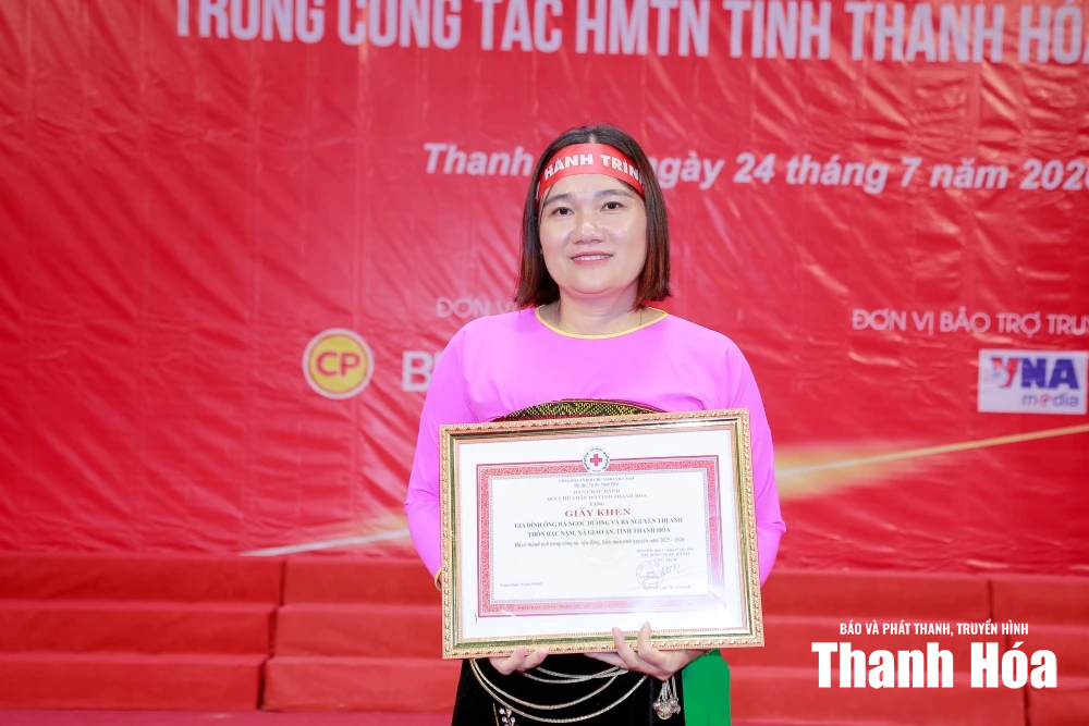 Gia đình thầy, cô giáo vùng cao lan tỏa nghĩa cử hiến máu cứu người