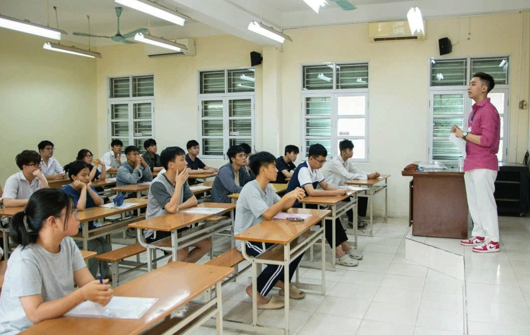 Tinh gọn đầu mối trường học: Giảm biên chế quản lý, giải cơn khát giáo viên