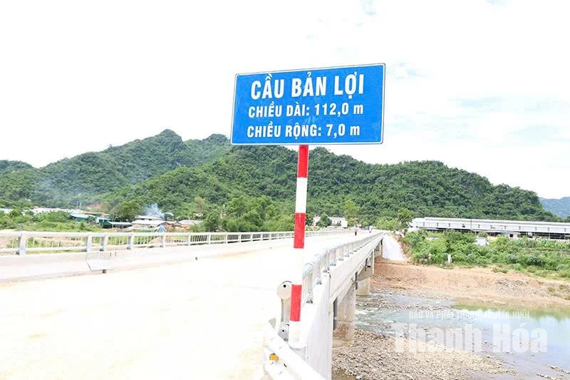 Cầu dân sinh mở lối phát triển vùng cao