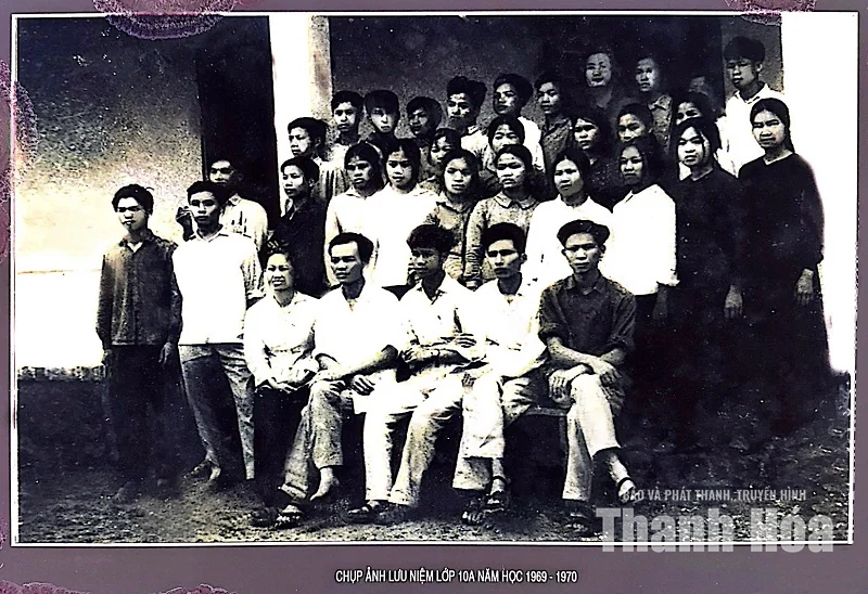 [Thanh Hóa xưa và nay] Từ tiếng trống trường giữa thời bom đạn đến mái trường khang trang hôm nay