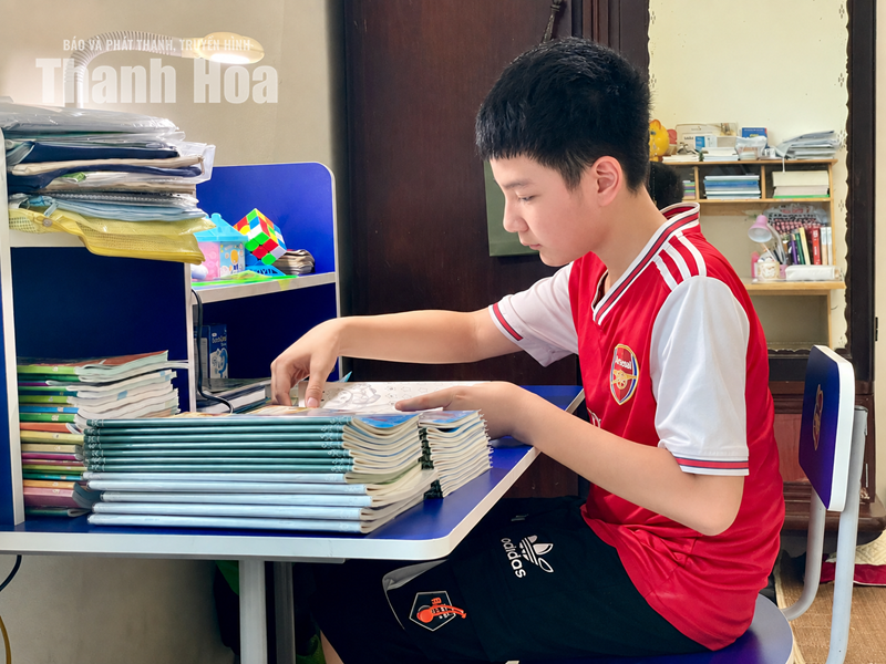 Khi hè vừa chớm cũ