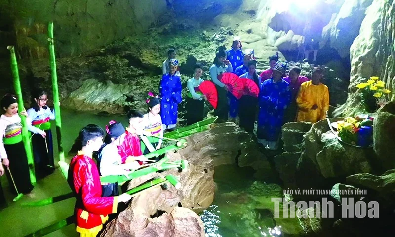 [Thanh Hóa xưa và nay] Nơi dòng nước kể chuyện người xưa