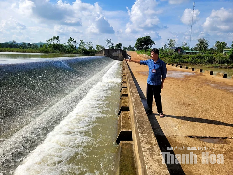 Ngầm tràn mùa lũ: Rình rập hiểm nguy