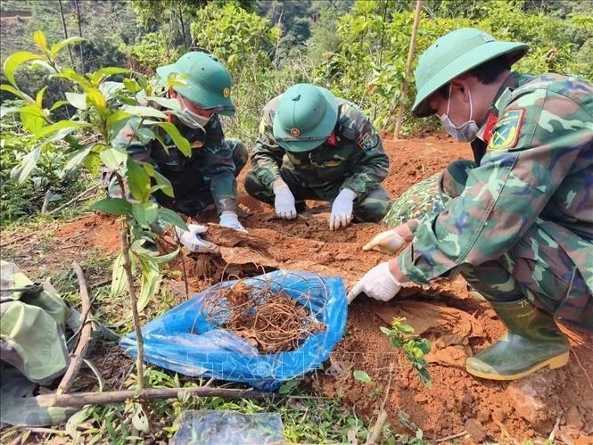 Ngày này năm xưa (30/9): Bác căn dặn thanh niên phải biết kết hợp giữa học tập và rèn luyện
