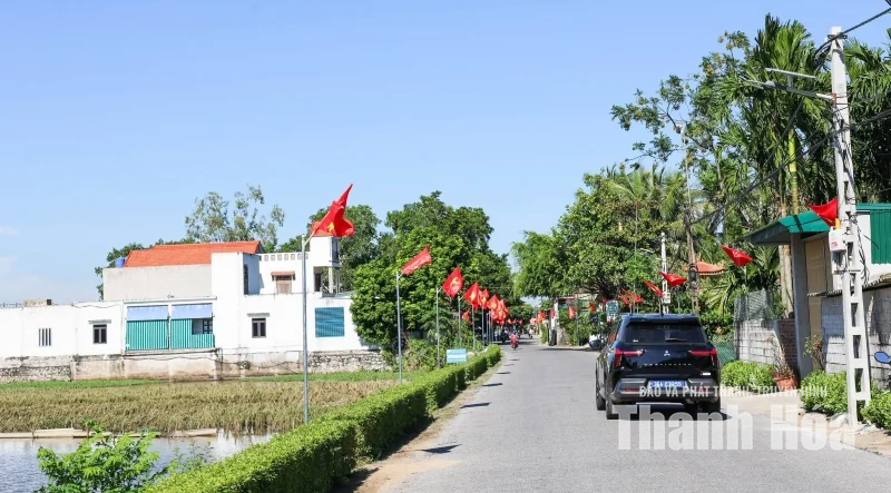 Lan tỏa lòng yêu nước, sự gắn kết cộng đồng từ mô hình “Đường cờ Tổ quốc”
