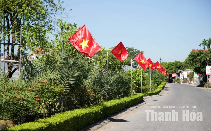 Lan tỏa lòng yêu nước, sự gắn kết cộng đồng từ mô hình “Đường cờ Tổ quốc”