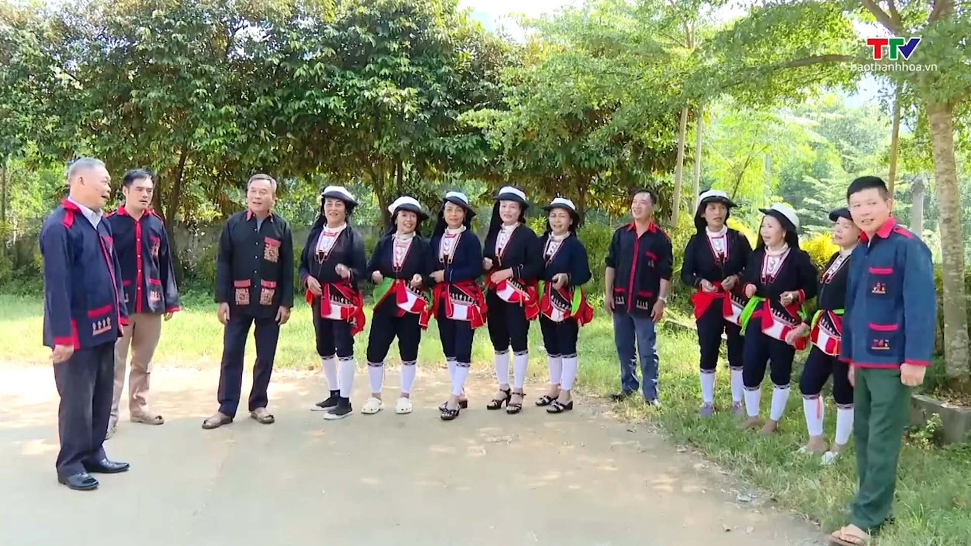 [Thanh Hóa xưa và nay] Độc đáo văn hóa của người Dao quần chẹt