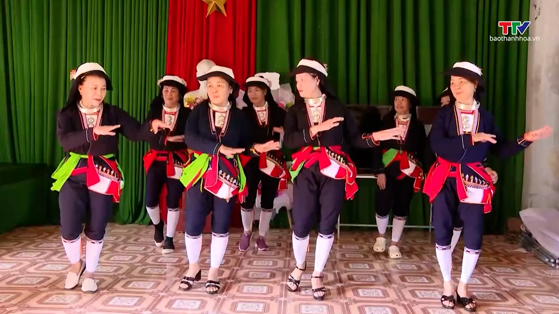 [Thanh Hóa xưa và nay] Độc đáo văn hóa của người Dao quần chẹt