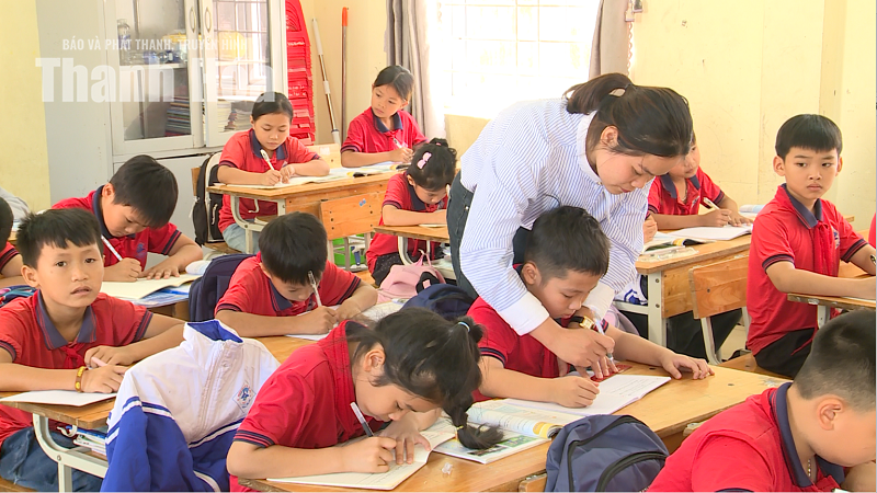 Chi trả tiền dạy thêm giờ cho giáo viên ở phường Trúc Lâm: Còn nhiều vướng mắc