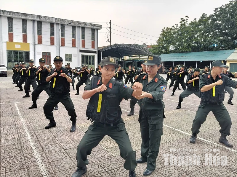 Phụ nữ lực lượng vũ trang Thanh Hóa - Xây dựng hệ giá trị mới (Bài cuối): Muôn hoa thắm sắc
