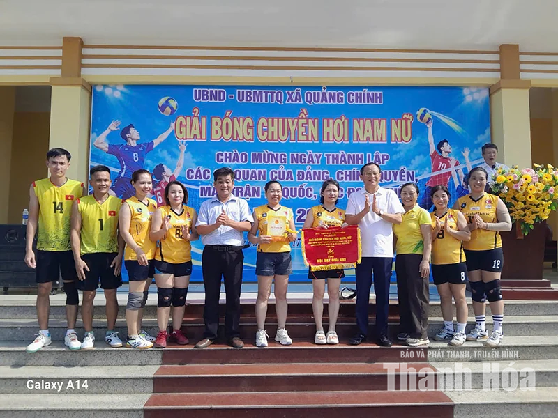 Sôi nổi Giải bóng chuyền hơi xã Quảng Chính năm 2026