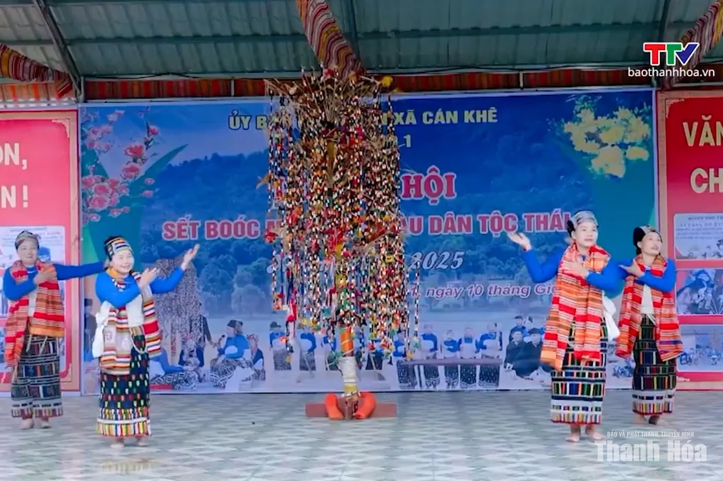 [Thanh Hóa xưa và nay] Sắc màu lễ hội vùng cao