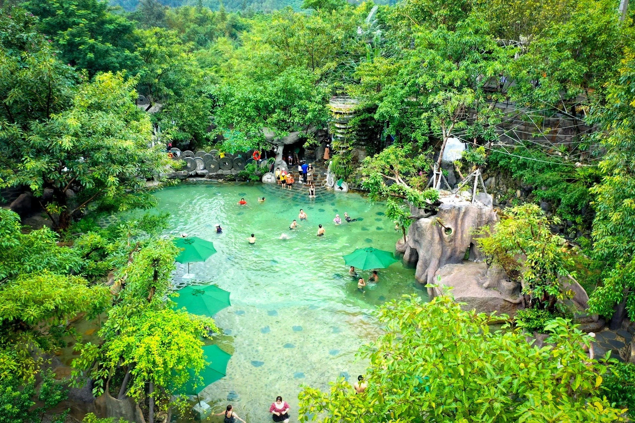 Núi Thần Tài, nơi đến không muốn về...