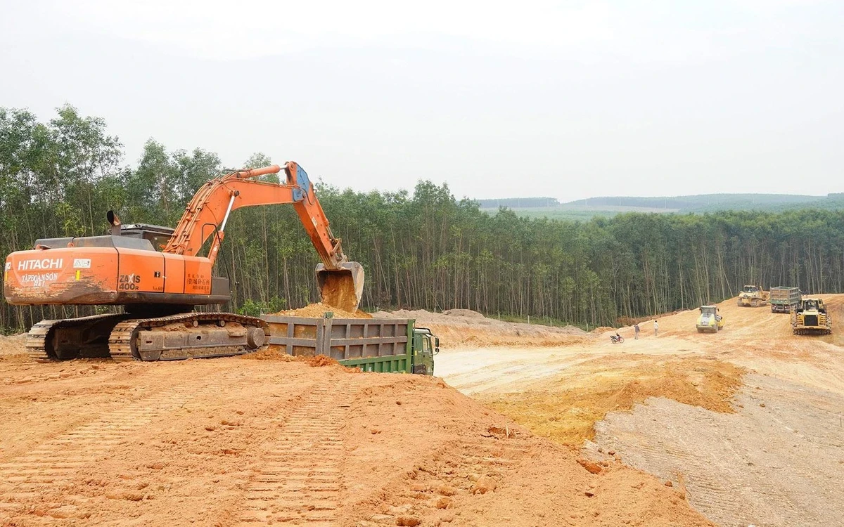 Bổ sung một dự án vào khu vực không đấu giá quyền khai thác khoáng sản